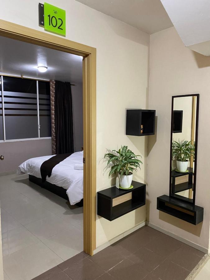 Hotel Wampushkar Zamora Екстериор снимка