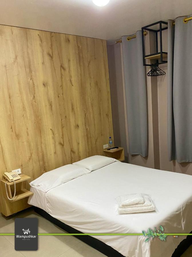 Hotel Wampushkar Zamora Екстериор снимка