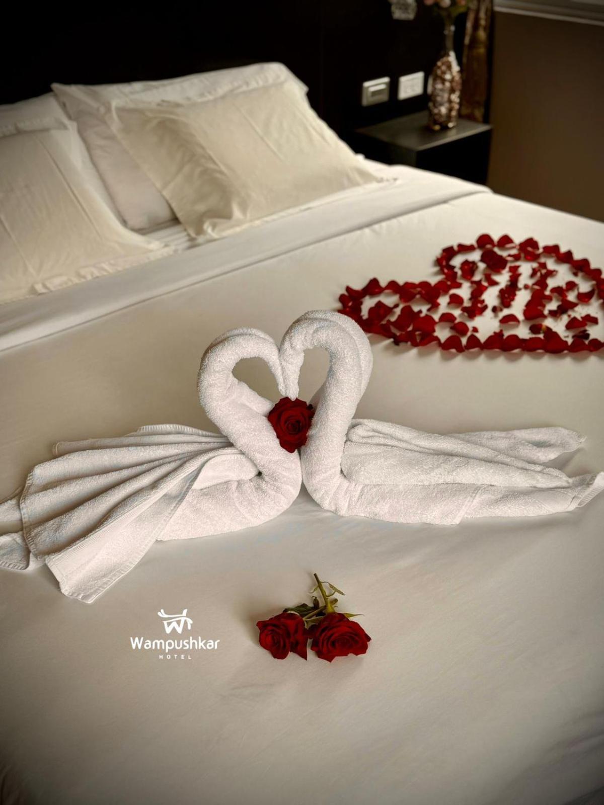 Hotel Wampushkar Zamora Екстериор снимка