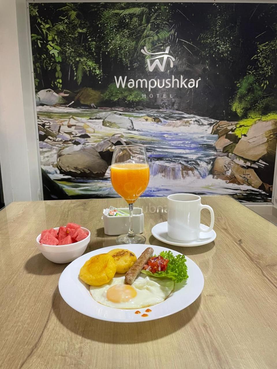 Hotel Wampushkar Zamora Екстериор снимка
