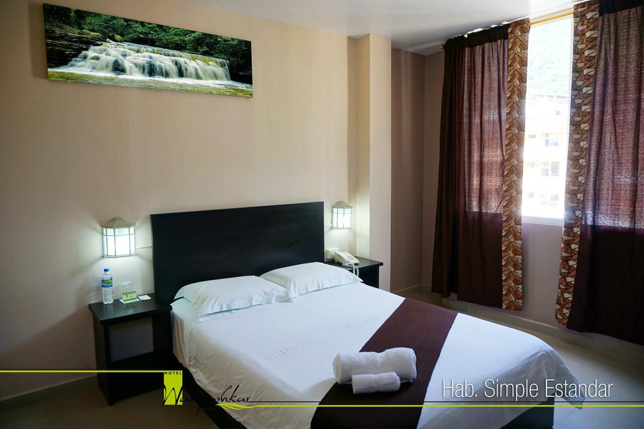 Hotel Wampushkar Zamora Екстериор снимка